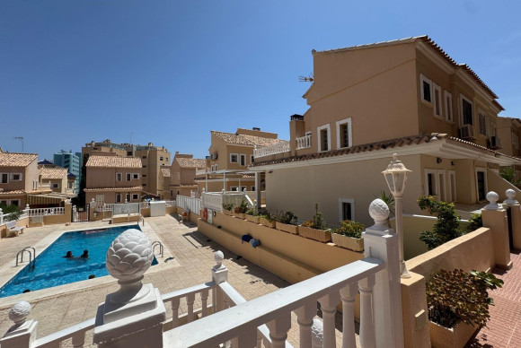 Revente - Maison de ville - Guardamar del Segura - Urbanizaciones