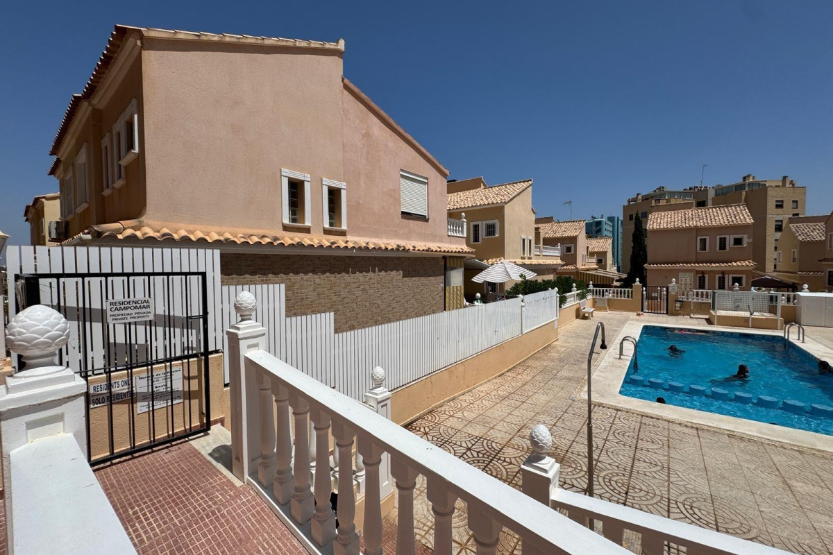 Revente - Maison de ville - Guardamar del Segura - Urbanizaciones