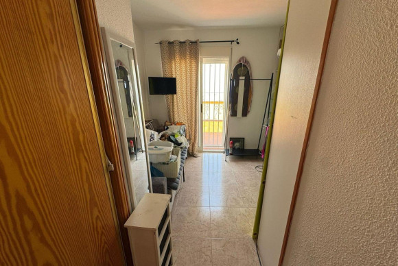 Reventa - Apartamento / piso - Torrevieja - Estacion de autobuses
