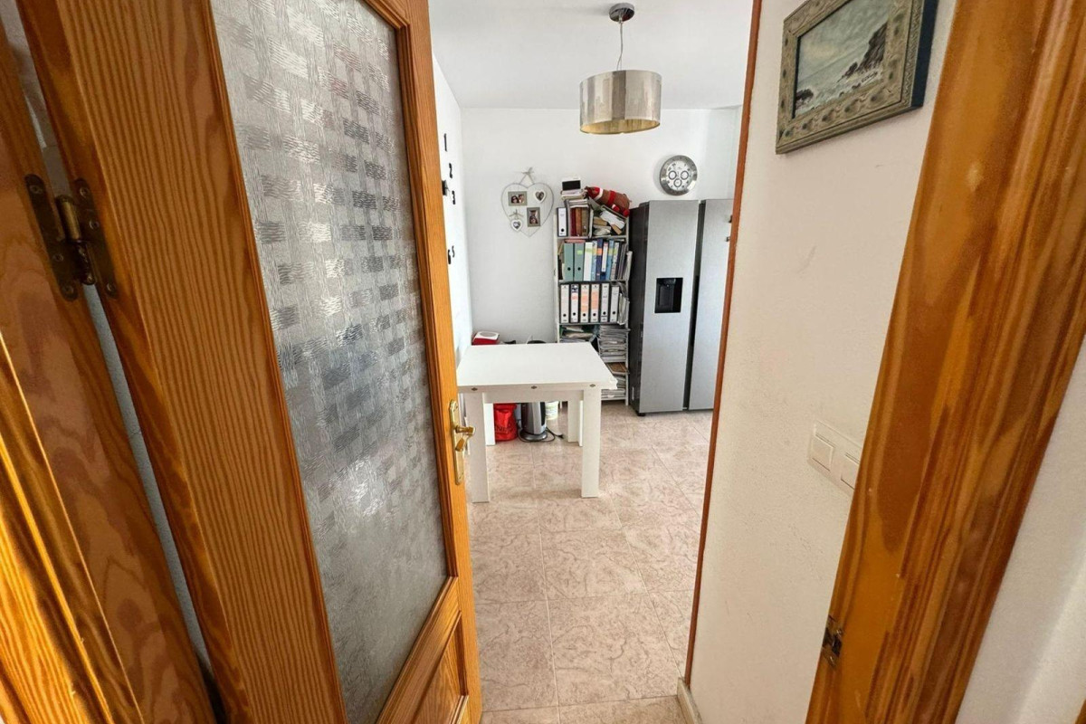 Reventa - Apartamento / piso - Torrevieja - Estacion de autobuses