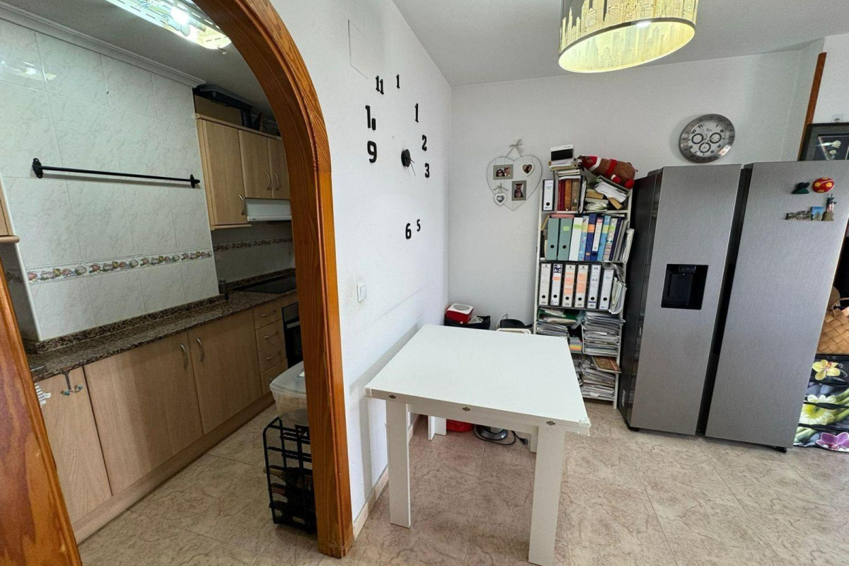 Reventa - Apartamento / piso - Torrevieja - Estacion de autobuses