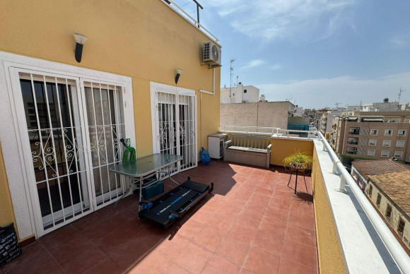 Reventa - Apartamento / piso - Torrevieja - Estacion de autobuses
