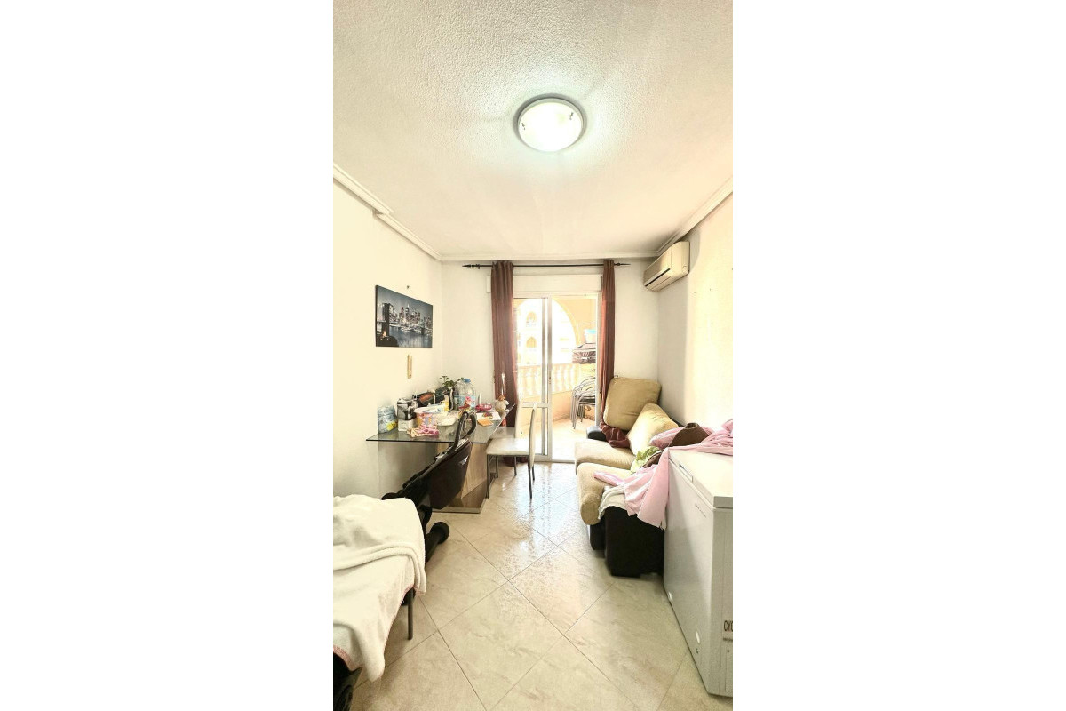 Reventa - Apartamento / piso - Torrevieja - Estacion de autobuses