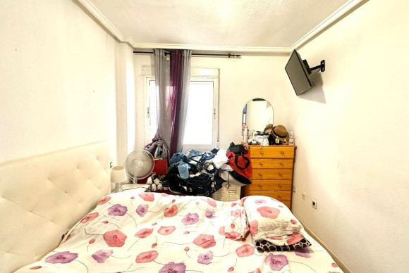 Reventa - Apartamento / piso - Torrevieja - Estacion de autobuses