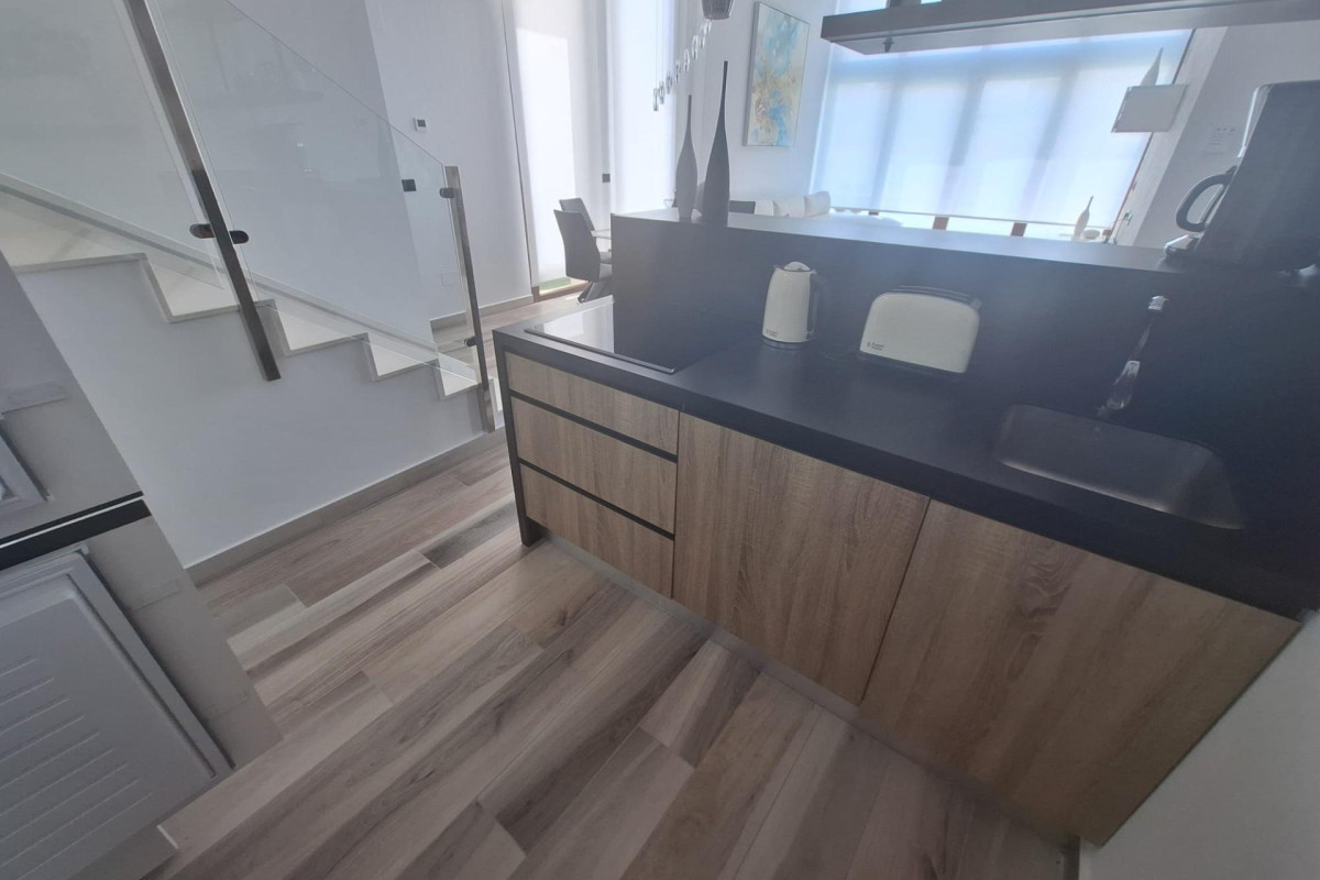 Lange Termijn Verhuur - Villa - Torrevieja - Los Balcones