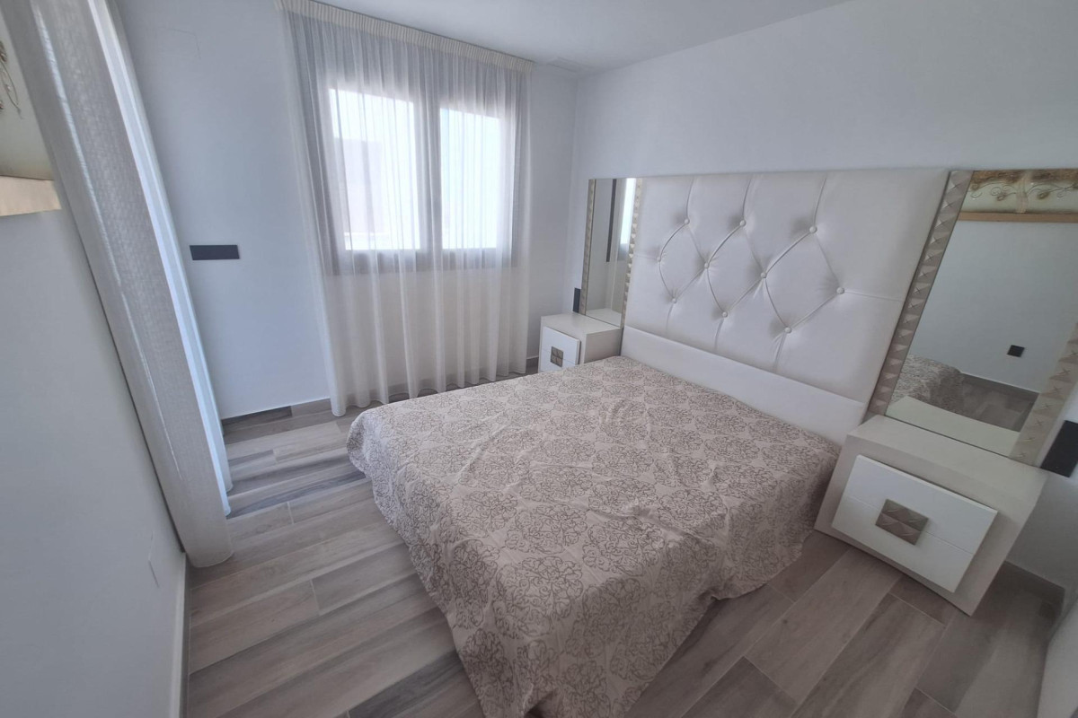 Lange Termijn Verhuur - Villa - Torrevieja - Los Balcones