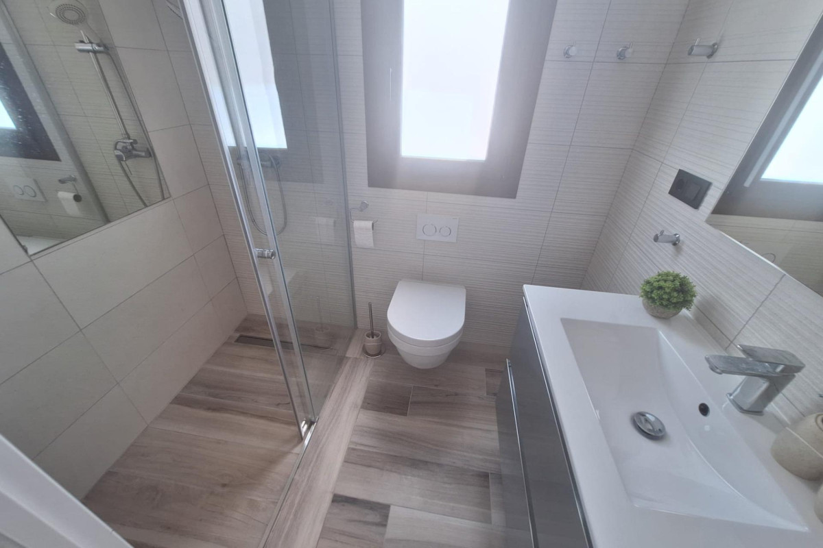 Lange Termijn Verhuur - Villa - Torrevieja - Los Balcones