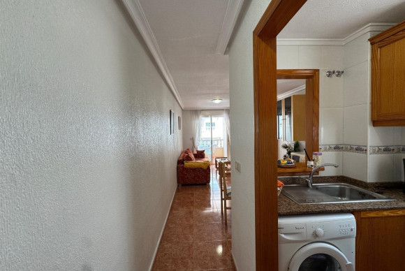Herverkoop - Appartement  - Torrevieja - Estacion de autobuses