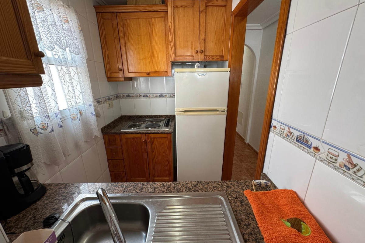 Herverkoop - Appartement  - Torrevieja - Estacion de autobuses