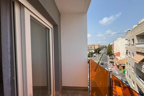 Herverkoop - Appartement  - Torrevieja