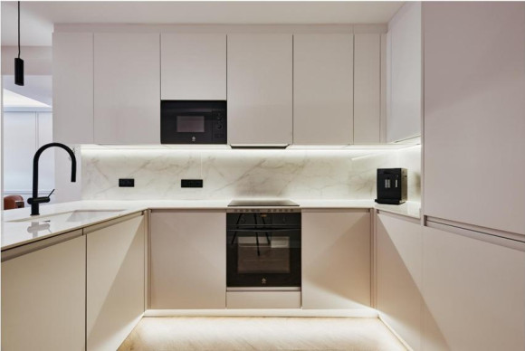 Herverkoop - Appartement  - Madrid - Trafalgar