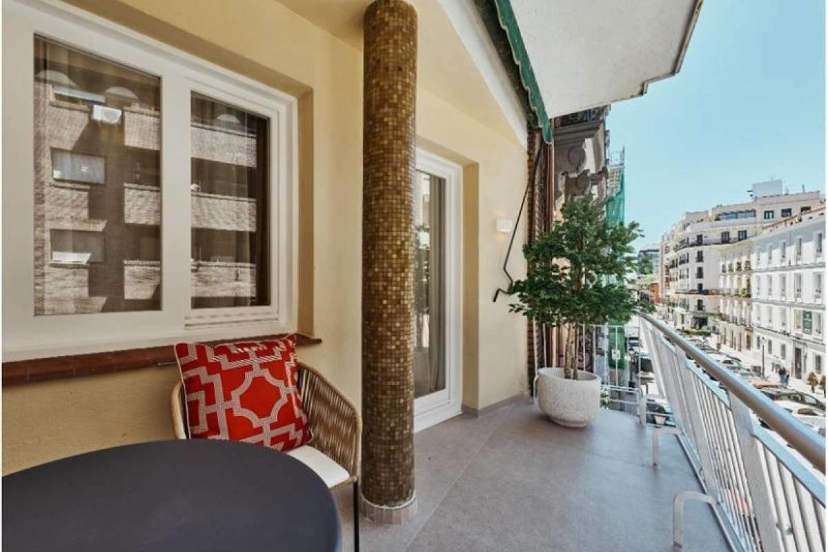 Herverkoop - Appartement  - Madrid - Trafalgar