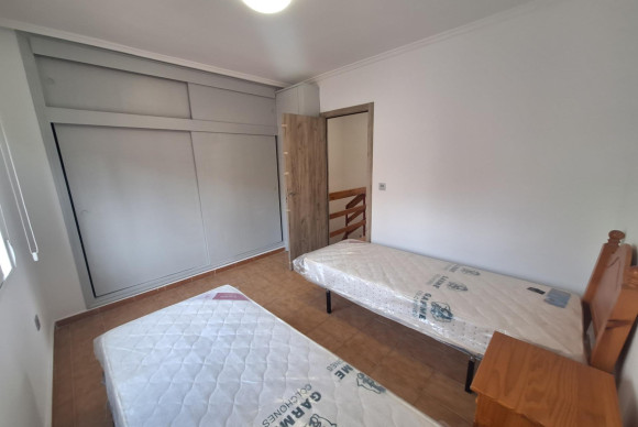 Lange Termijn Verhuur - Woning Type Duplex - Torrevieja - Aguas Nuevas