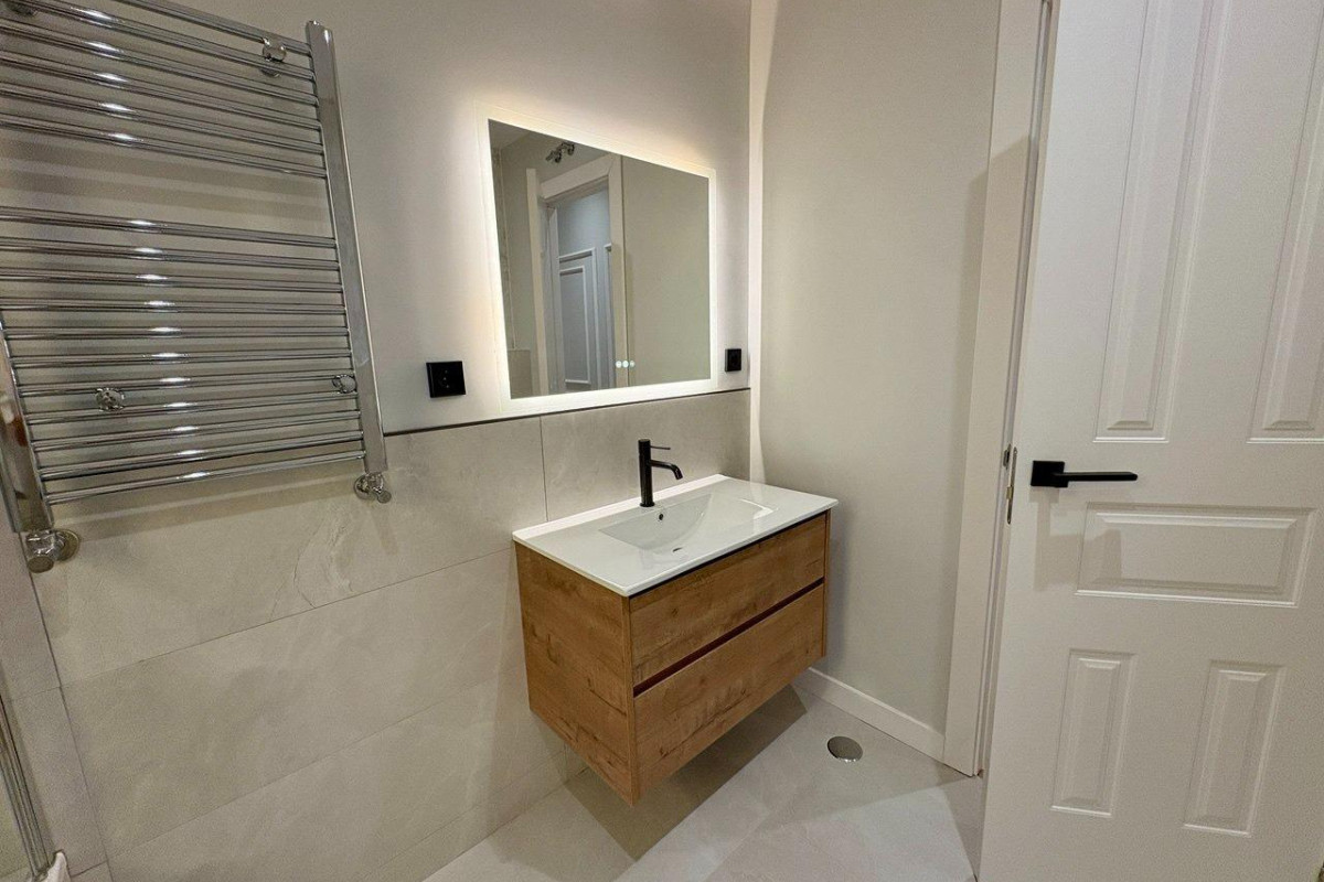 Herverkoop - Appartement  - Madrid - Lista