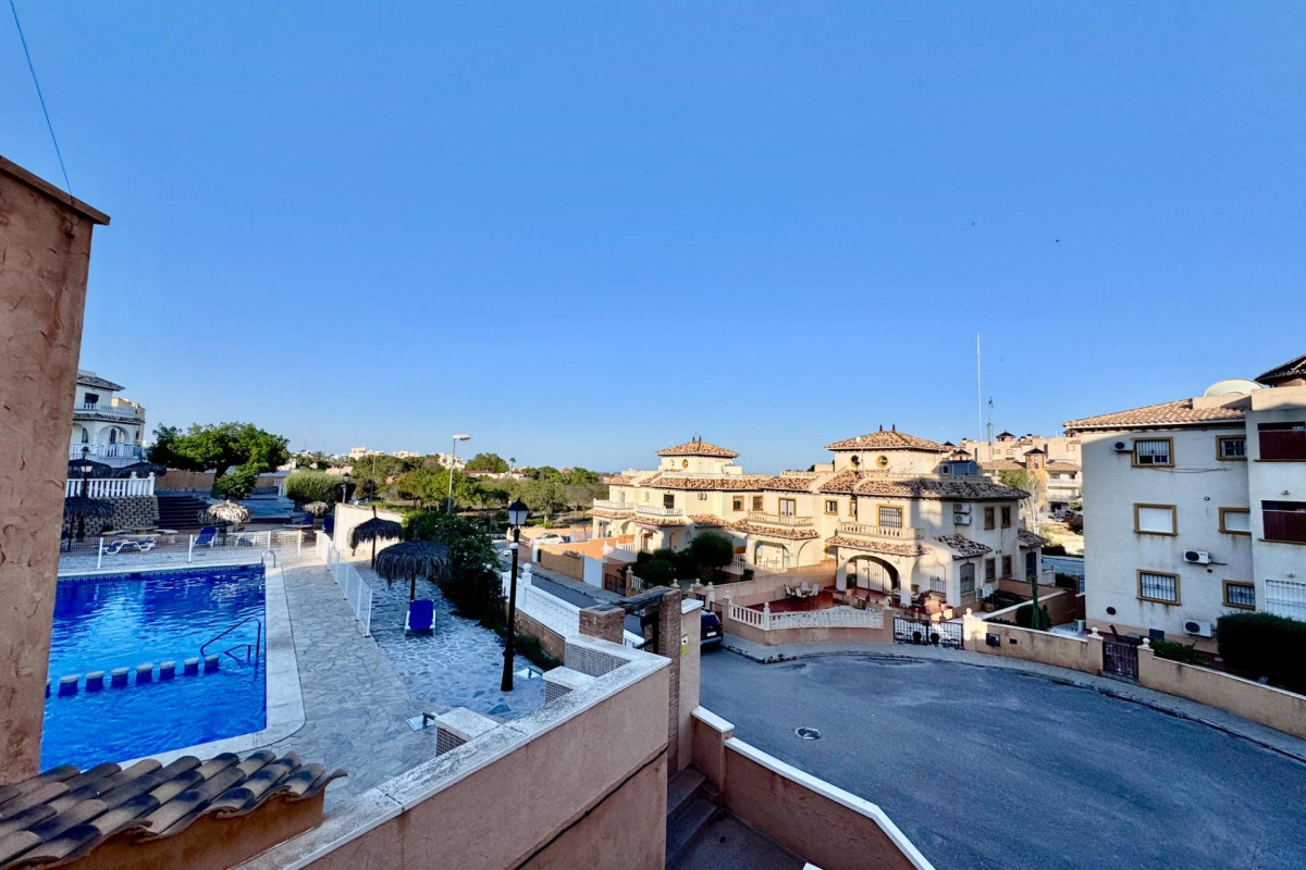 Herverkoop - Villa - Orihuela Costa - Lomas de Cabo Roig-Los Dolses