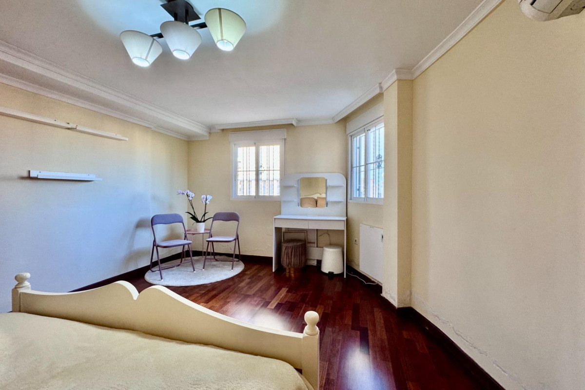 Herverkoop - Villa - Orihuela Costa - Lomas de Cabo Roig-Los Dolses