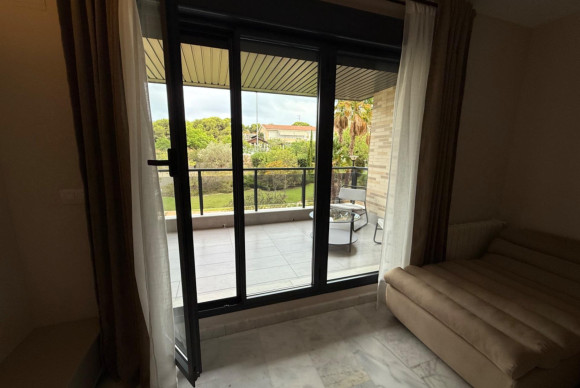 Alquiler a largo plazo - Apartamento / piso - Alicante - Vistahermosa