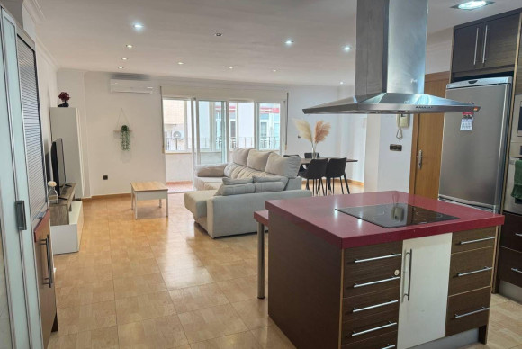 Herverkoop - Appartement  - Torrevieja - Centro