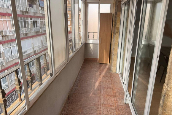 Herverkoop - Appartement  - Torrevieja - Centro