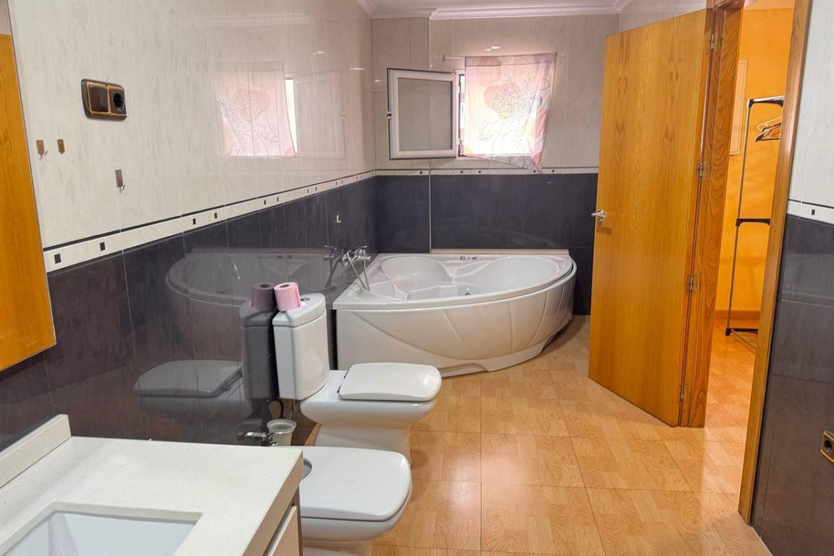 Herverkoop - Appartement  - Torrevieja - Centro