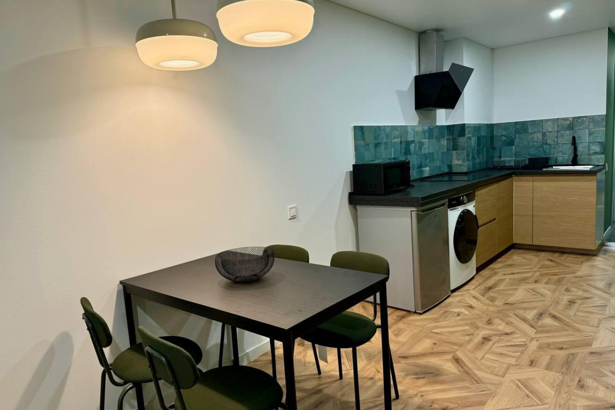 Revente - Commercial Unit - Alicante - Mercado