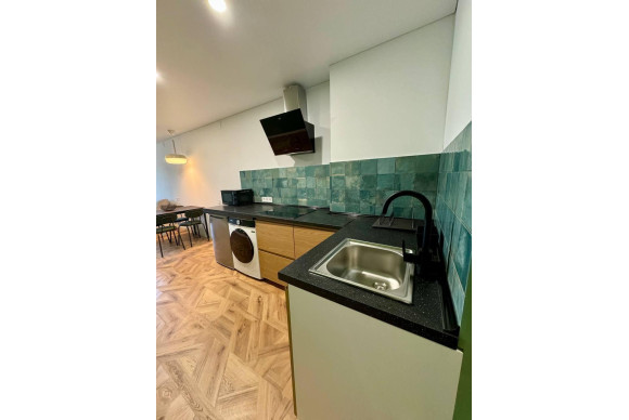 Revente - Commercial Unit - Alicante - Mercado