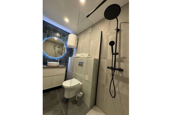 Revente - Commercial Unit - Alicante - Mercado