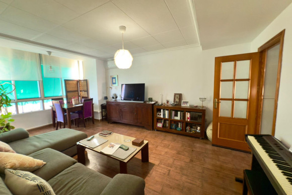 Reventa - Apartamento / piso - Alicante - Campoamor