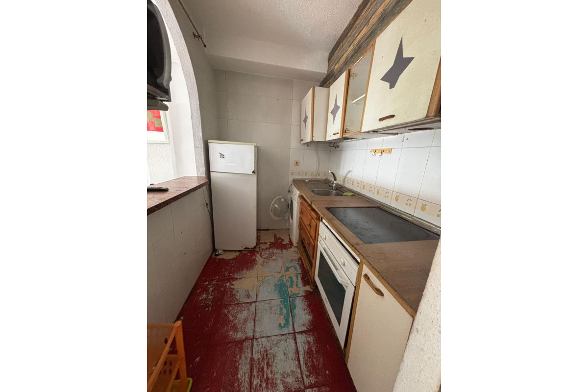 Herverkoop - Appartement  - Torrevieja - Estacion de autobuses