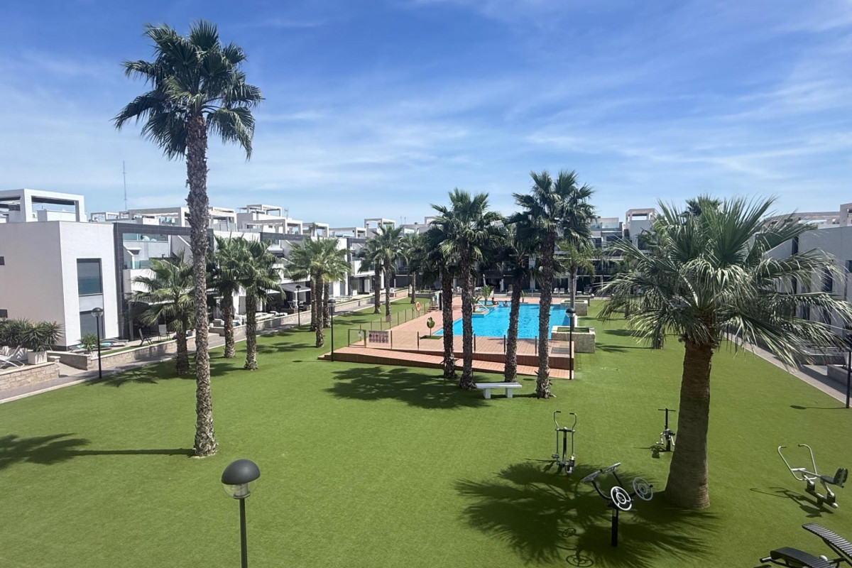 Resale - Apartment  - Guardamar del Segura - El Raso