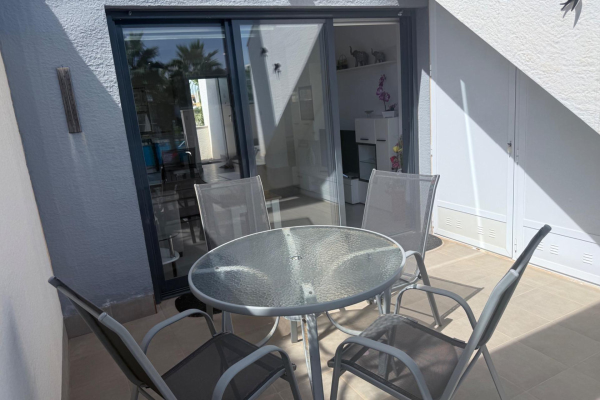 Resale - Apartment  - Guardamar del Segura - El Raso