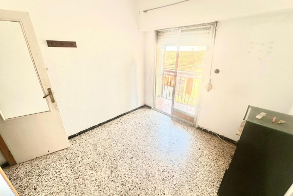 Reventa - Apartamento / piso - Alicante - Los ángeles