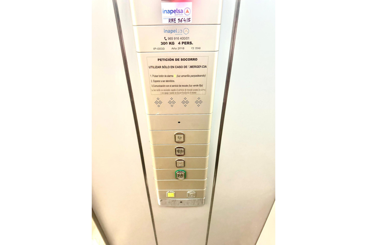 Reventa - Apartamento / piso - Alicante - Los ángeles