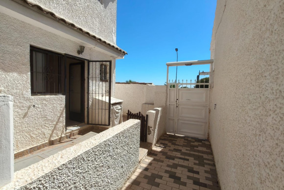 Herverkoop - Triplex - Torrevieja - Punta prima