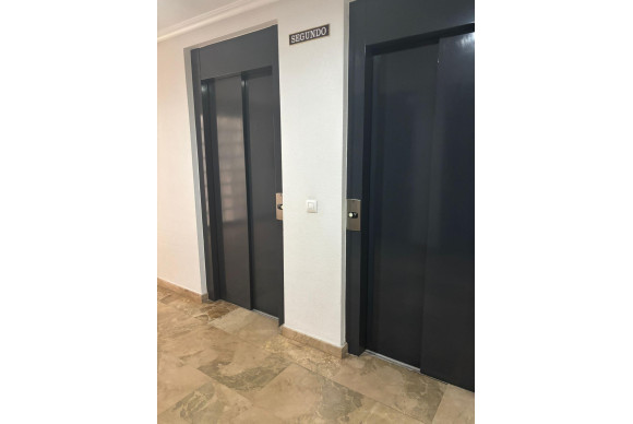 Herverkoop - Appartement  - Torrevieja - Centro