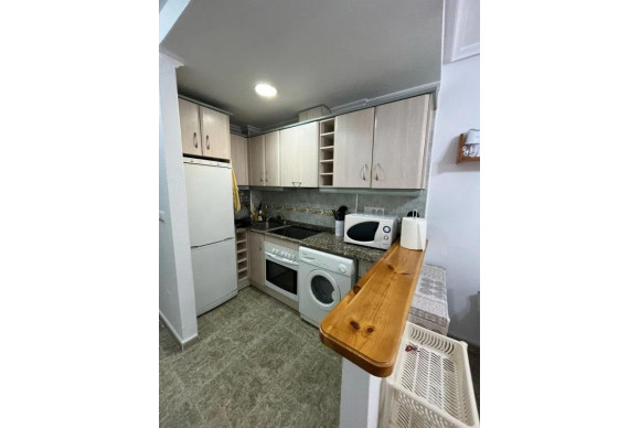 Herverkoop - Appartement  - Torrevieja - Estacion de autobuses