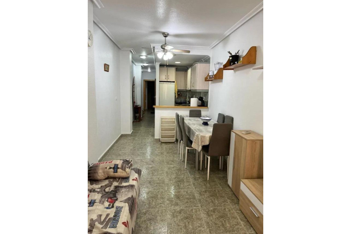 Herverkoop - Appartement  - Torrevieja - Estacion de autobuses