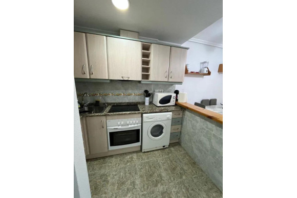 Herverkoop - Appartement  - Torrevieja - Estacion de autobuses