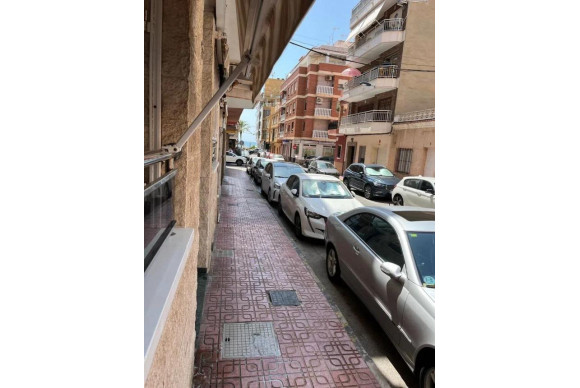 Herverkoop - Appartement  - Torrevieja - Estacion de autobuses