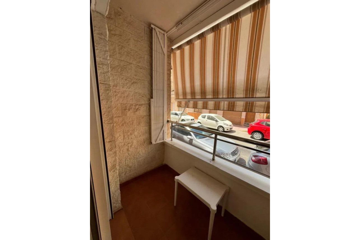 Herverkoop - Appartement  - Torrevieja - Estacion de autobuses