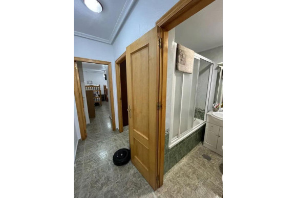 Herverkoop - Appartement  - Torrevieja - Estacion de autobuses