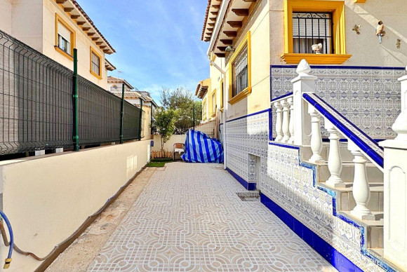 Revente - Maison de ville - Orihuela Costa - La Zenia