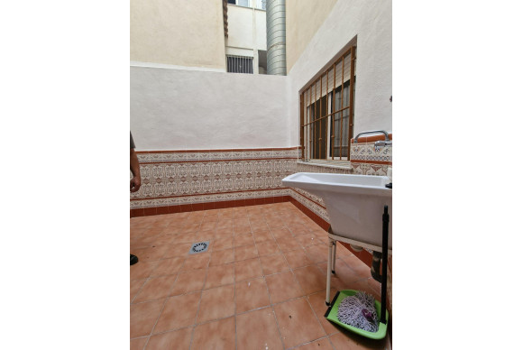 Reventa - Apartamento / piso - Torrevieja - Estacion de autobuses