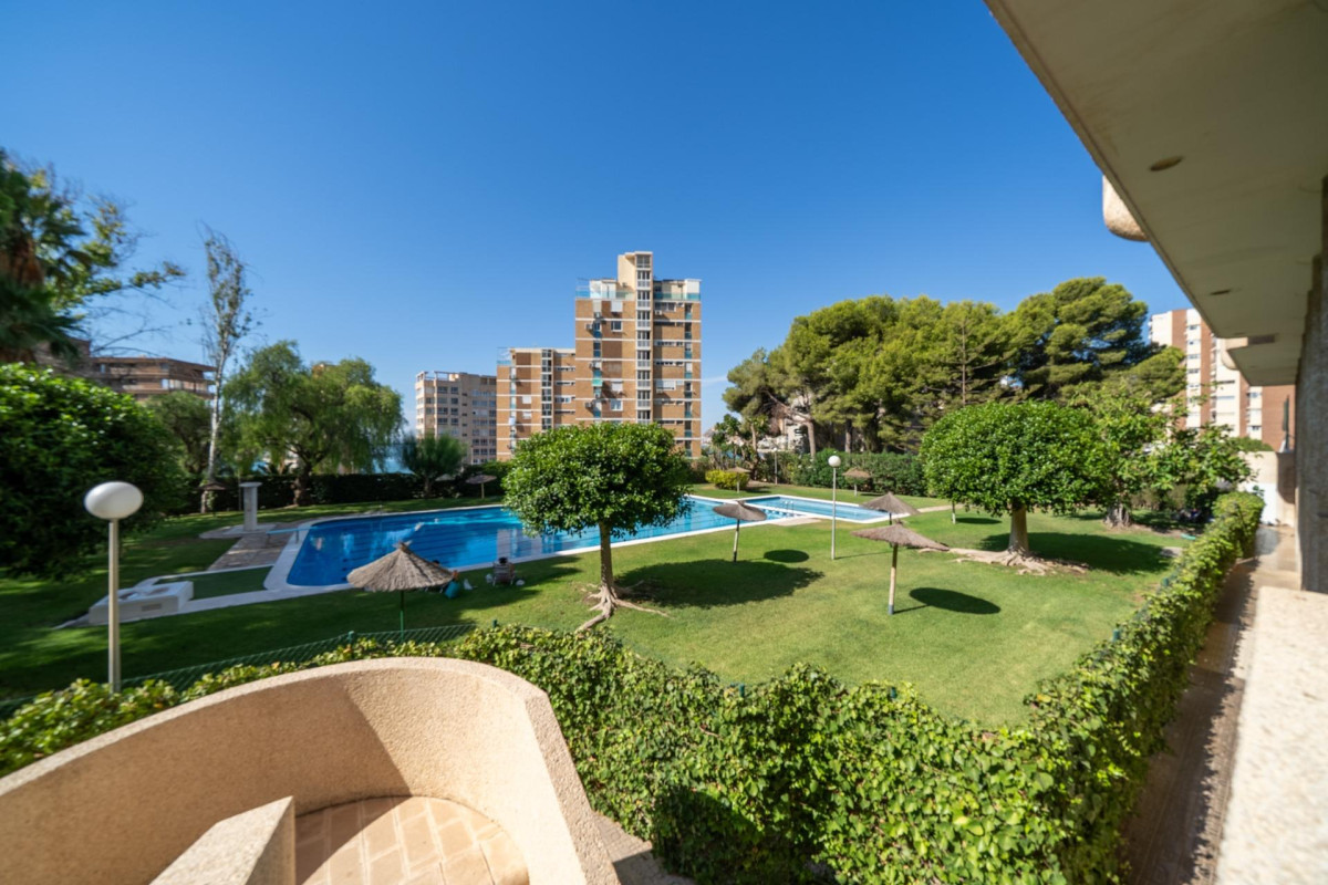 Herverkoop - Appartement  - Alicante - La Albufereta