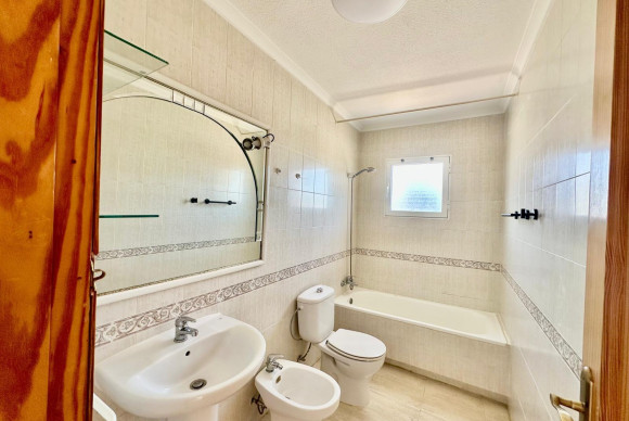 Revente - Appartement - Torrevieja - Orihuela costa