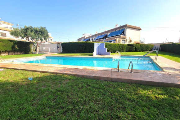 Revente - Bungalow - Torrevieja - Los Frutales