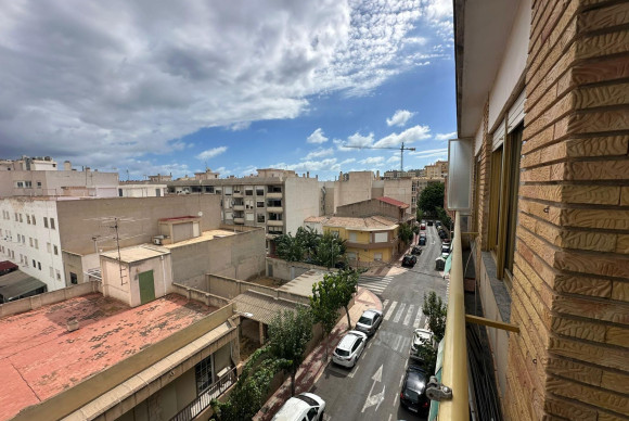 Herverkoop - Appartement  - El Campello - Campello