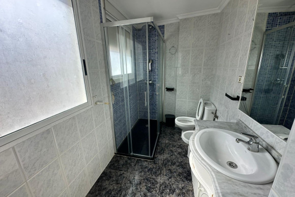 Herverkoop - Appartement  - El Campello - Campello