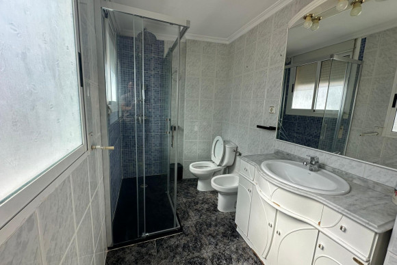 Herverkoop - Appartement  - El Campello - Campello