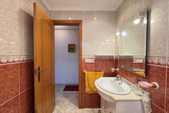 Reventa - Apartamento / piso - Torrevieja - Estacion de autobuses